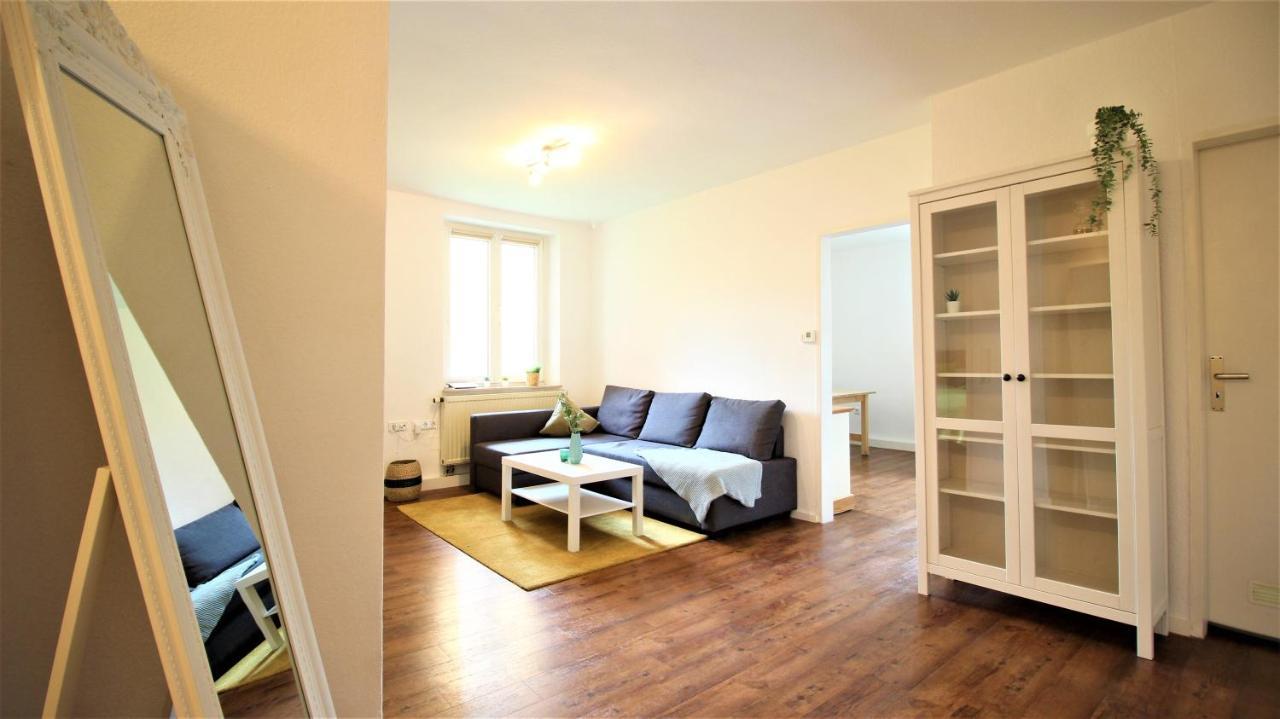 Zentral Wohnen - Inkl. Privatem Stellplatz Daire Würzburg Dış mekan fotoğraf