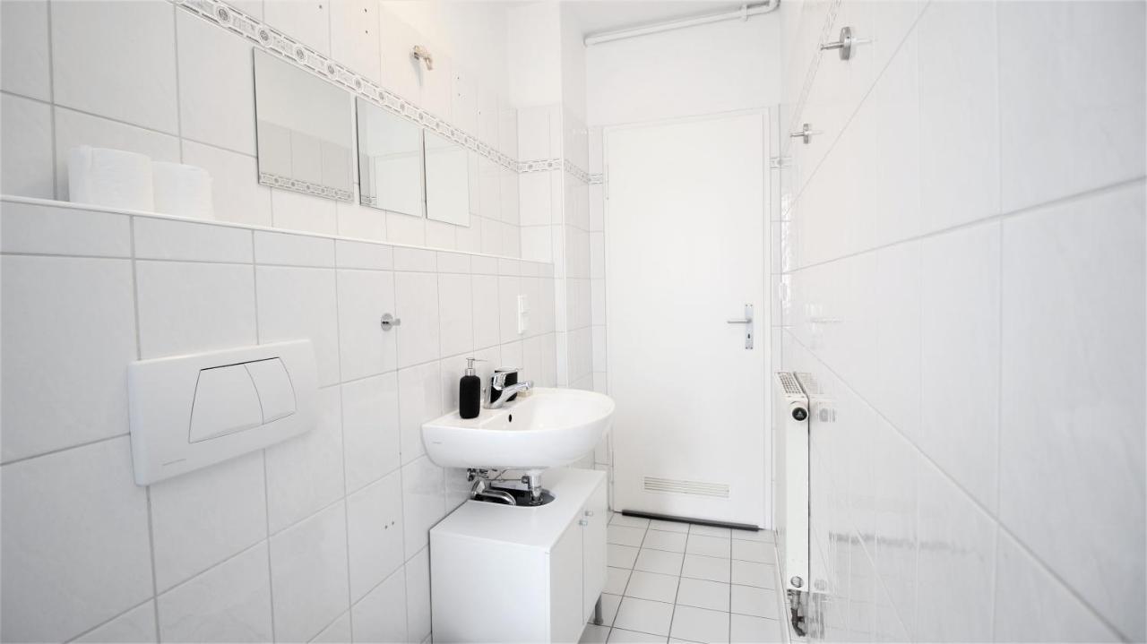 Zentral Wohnen - Inkl. Privatem Stellplatz Daire Würzburg Dış mekan fotoğraf